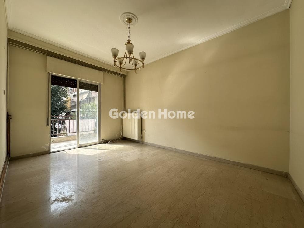Apartment in Aretsou, Kalamaria — Photo 2 of 17