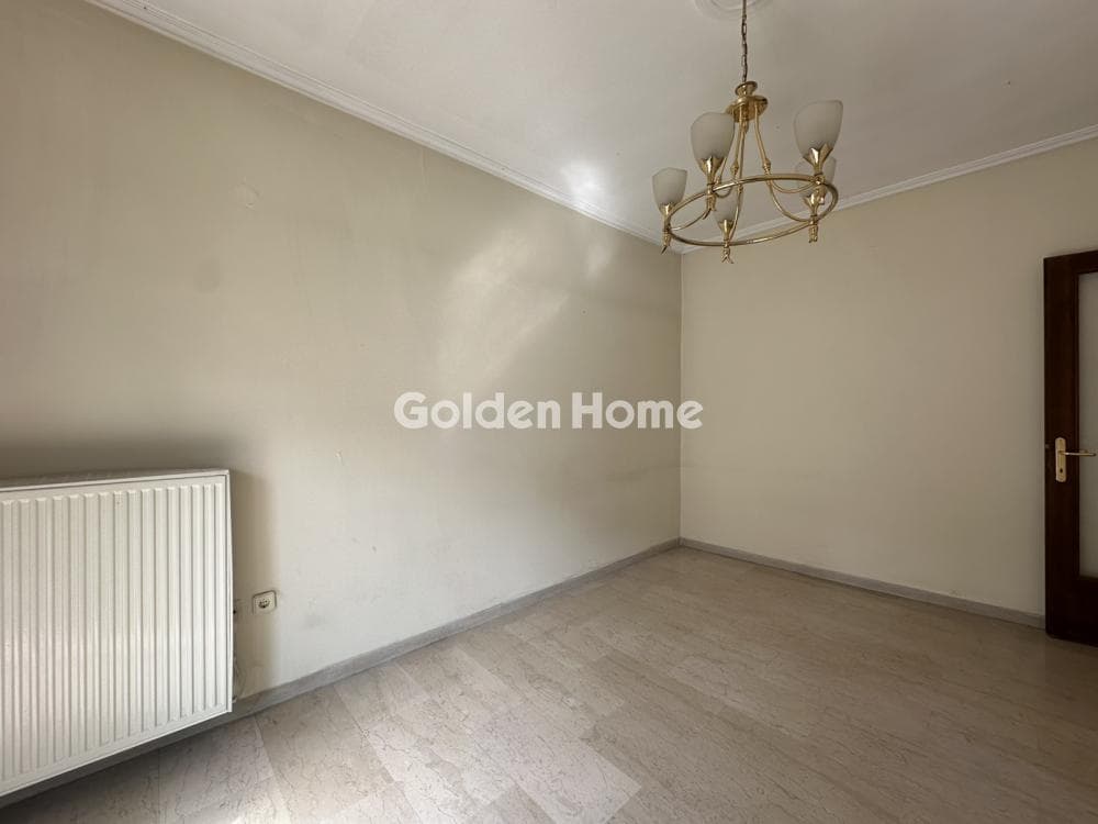 Apartment in Aretsou, Kalamaria — Photo 4 of 17