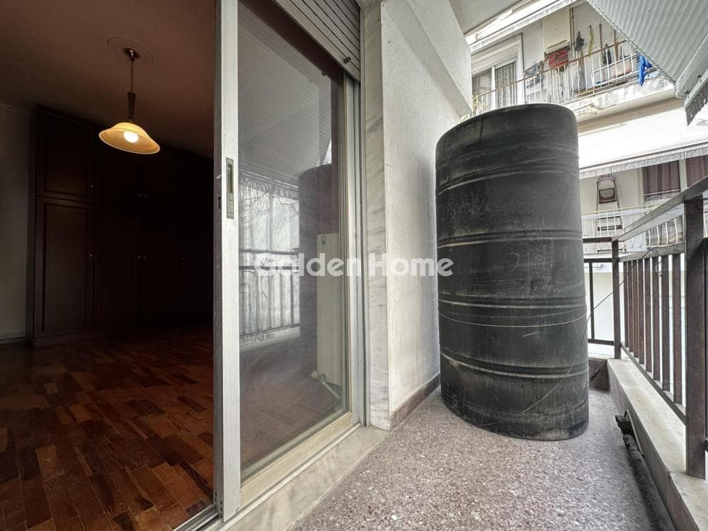 Apartment in Aretsou, Kalamaria — Photo 15 of 17