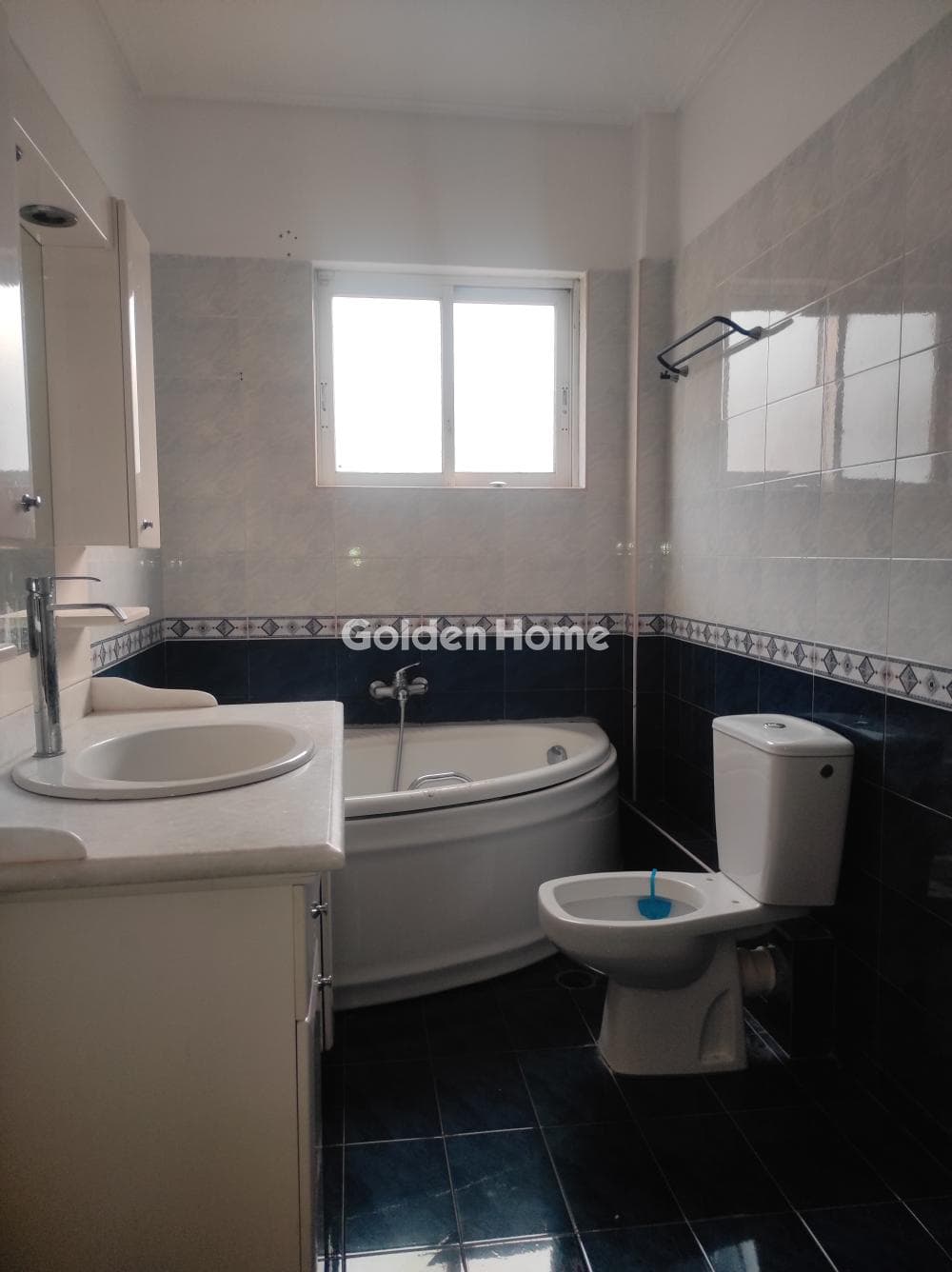 Apartment in Anapiron, Alimos — Photo 14 of 22