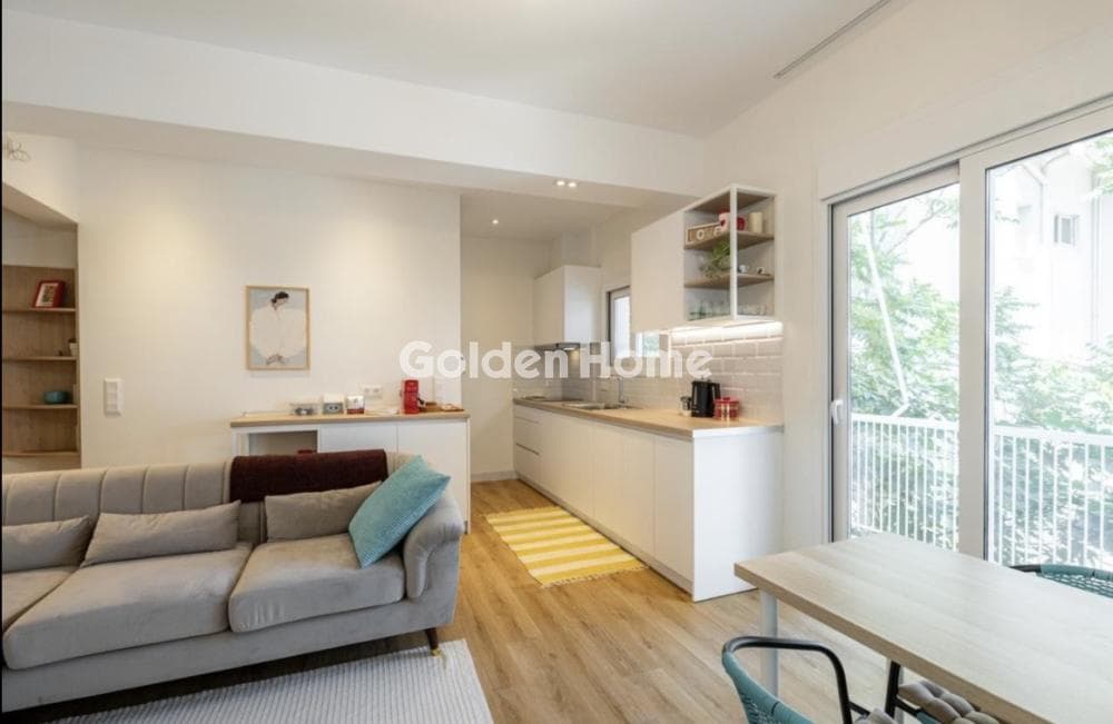 Apartment in Mpatis, Palaio Faliro — Photo 2 of 20