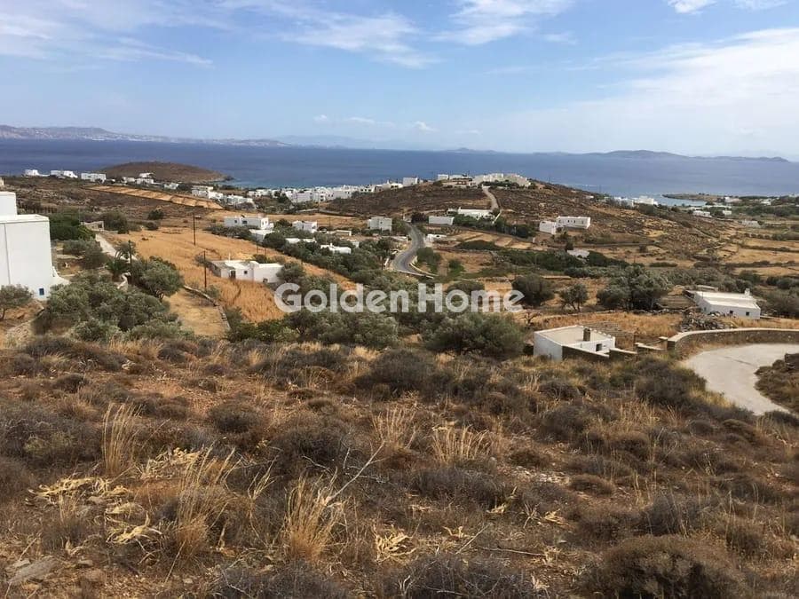 Αγροτεμάχιο στην Αγία Βαρβάρα, Τήνος — Φωτογραφία 1 από 2