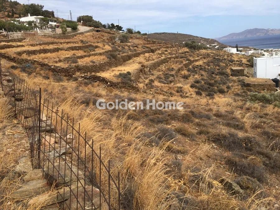 Αγροτεμάχιο στην Αγία Βαρβάρα, Τήνος — Φωτογραφία 2 από 2
