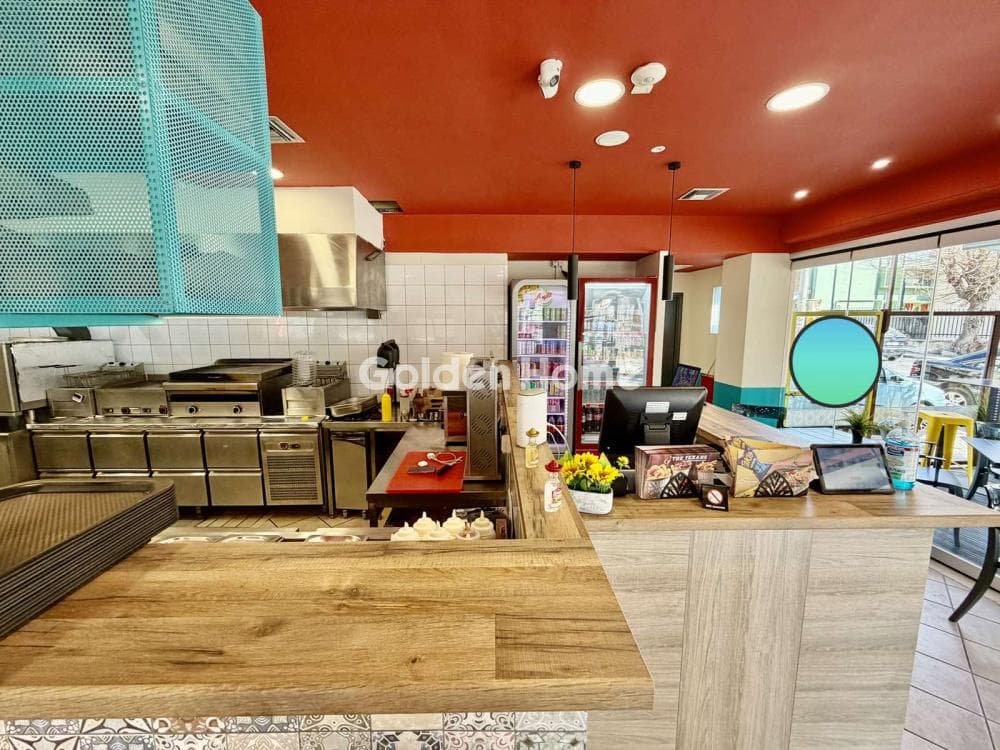 Retail Store in Prasinos Lofos, Iraklio — Photo 5 of 23