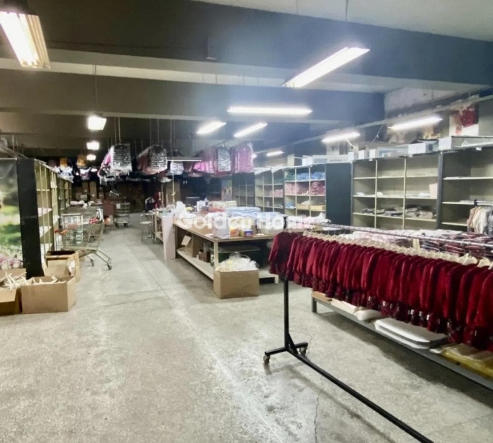 Βιομηχανικός Χώρος στην Αύρα, Περιστέρι — Φωτογραφία 7 από 9