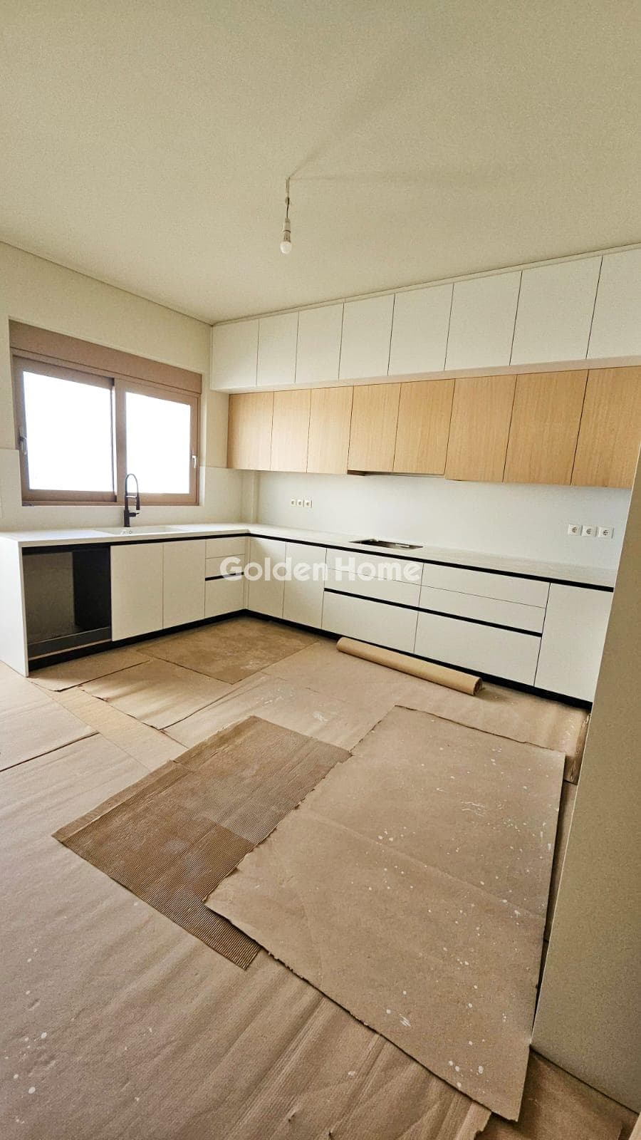 Apartment in Schinias, Peristeri — Photo 3 of 20