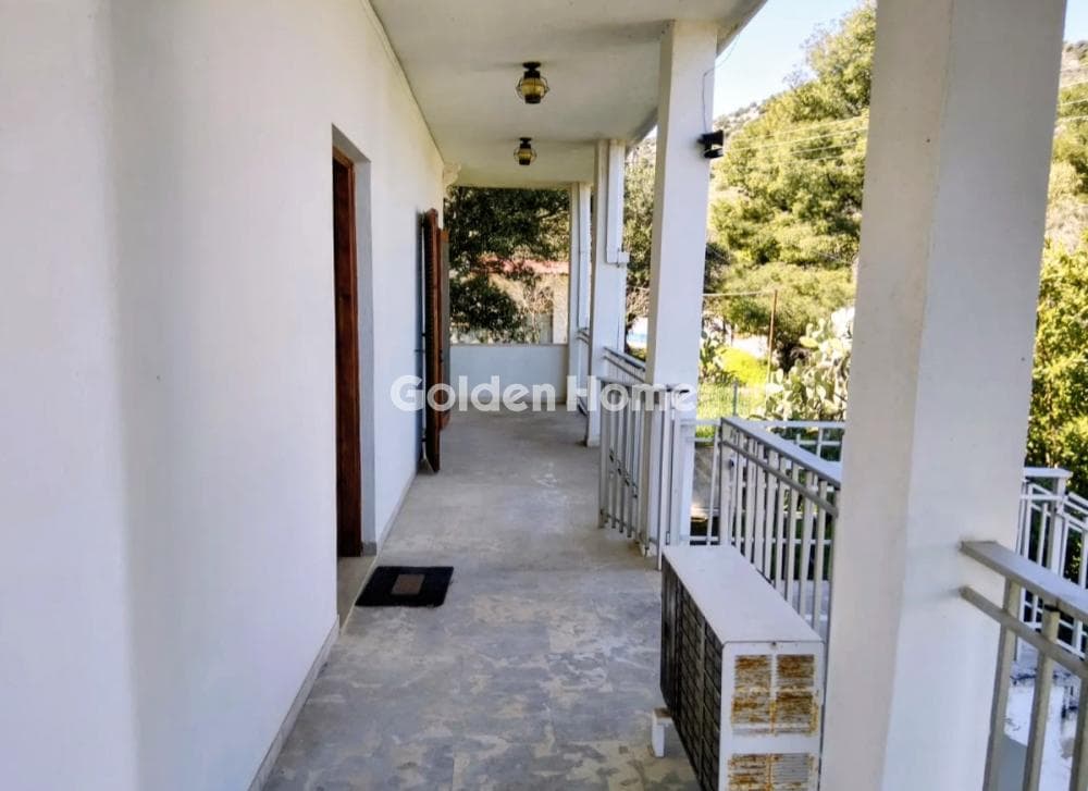 House in Koulouri, Salamina — Photo 25 of 73