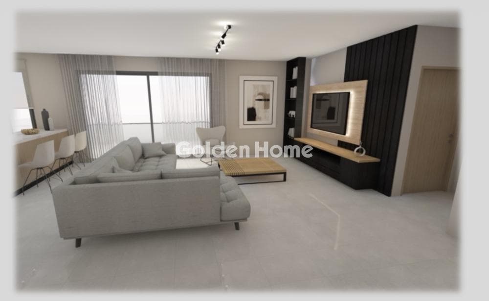 Apartment in Piraiki, Piraeus — Photo 1 of 3