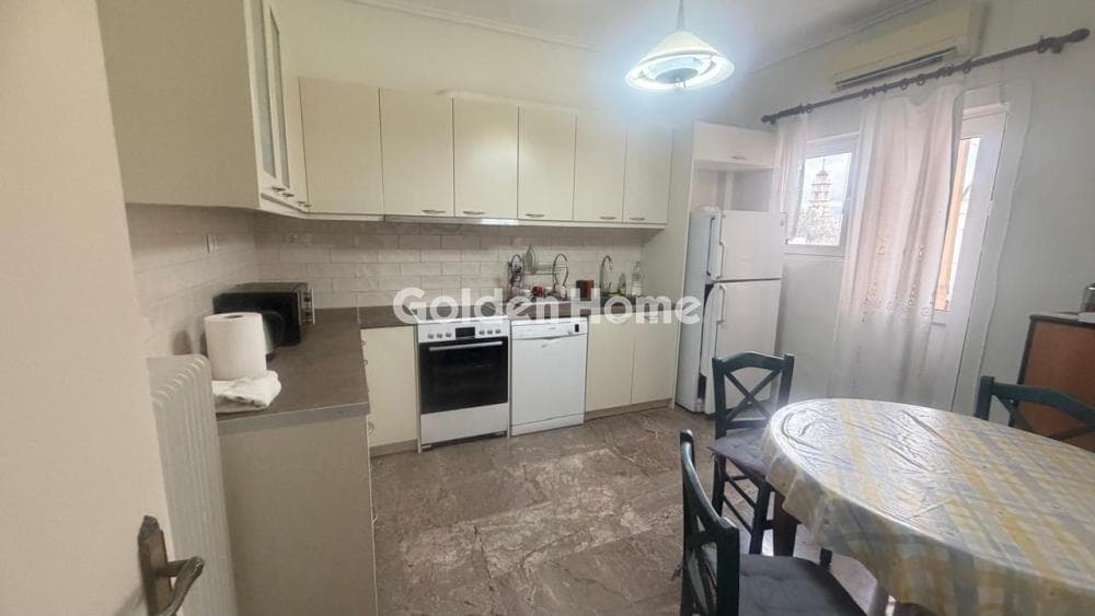 Apartment in Alsos, Nea Smyrni — Photo 3 of 27