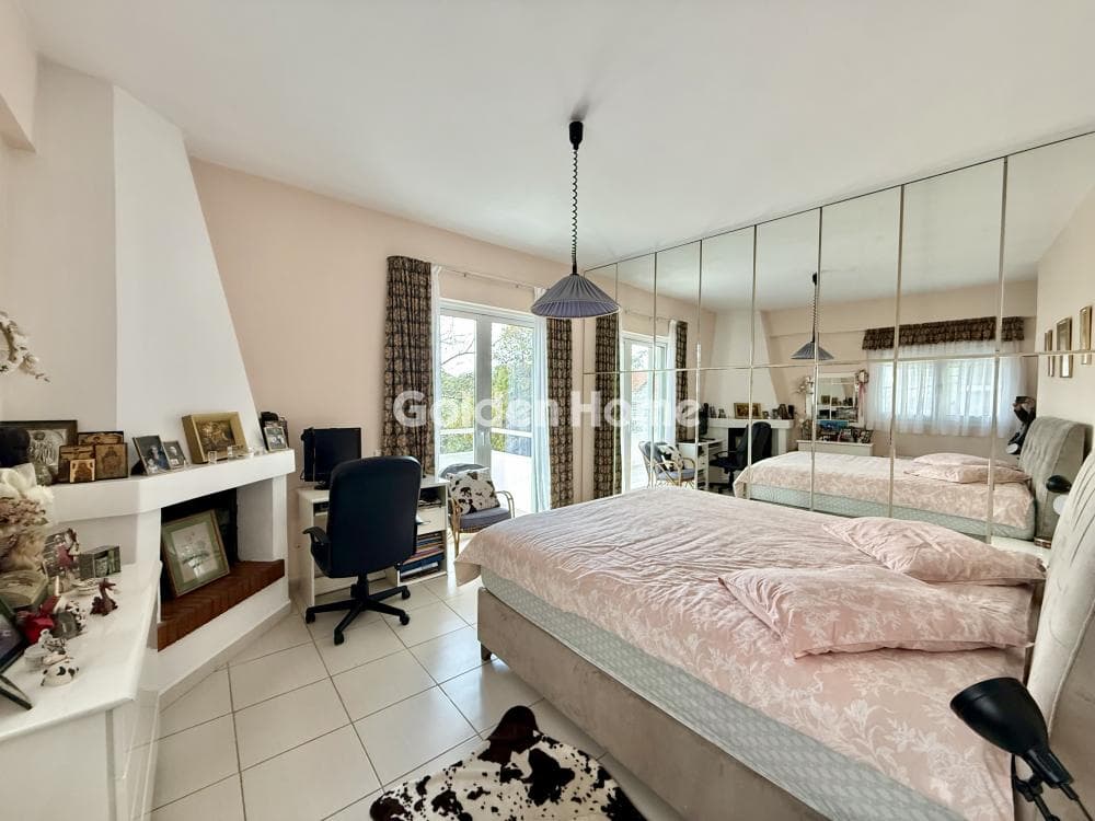 Apartment in Agios Nikolaos, Vouliagmeni — Photo 16 of 28
