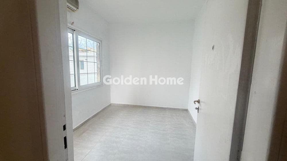 Apartment in Platia Attikis, Attiki — Photo 10 of 30
