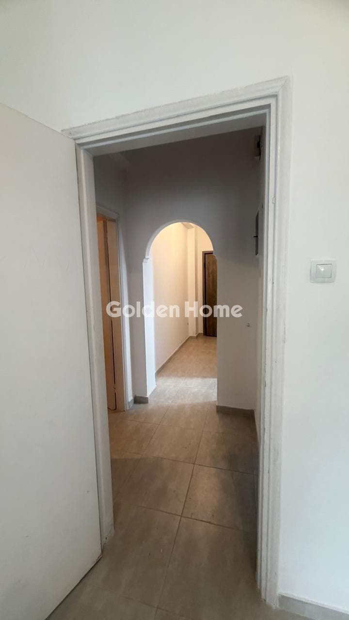 Apartment in Platia Attikis, Attiki — Photo 15 of 30