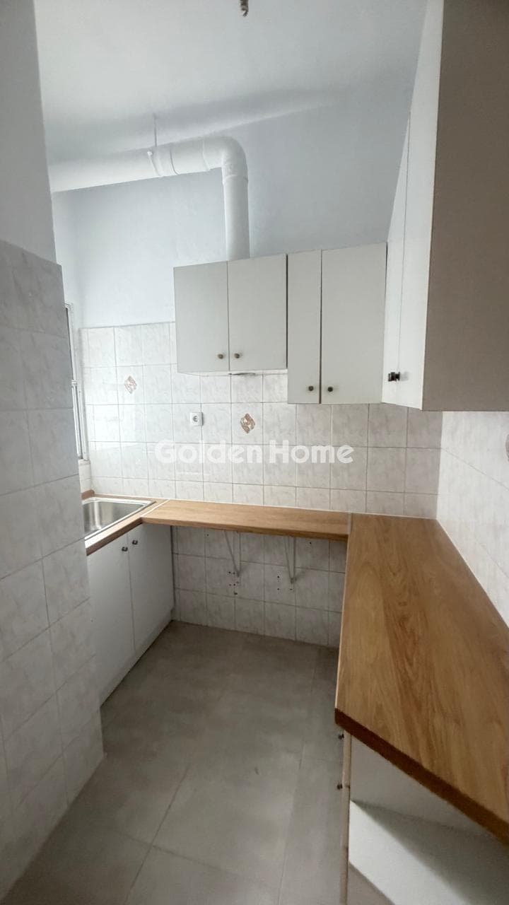 Apartment in Platia Attikis, Attiki — Photo 25 of 30