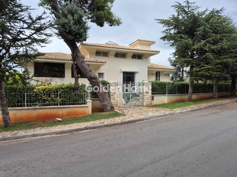 Διαμέρισμα στην Αδάμες (Οικισμός Πελοποννησίων), Κηφισιά — Φωτογραφία 1 από 6