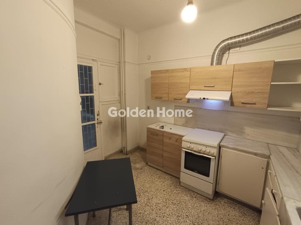 Office in Megala Sxoinia B, Exarchia - Neapoli — Photo 10 of 25