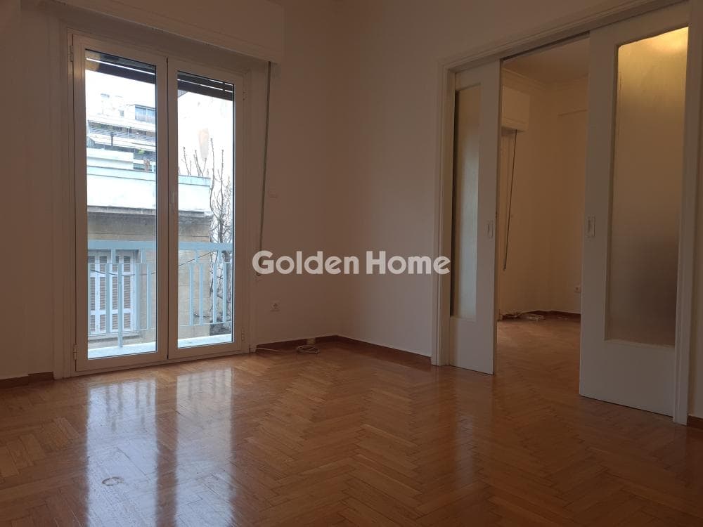 Apartment in Fokionos Negri, Kipseli — Photo 3 of 15