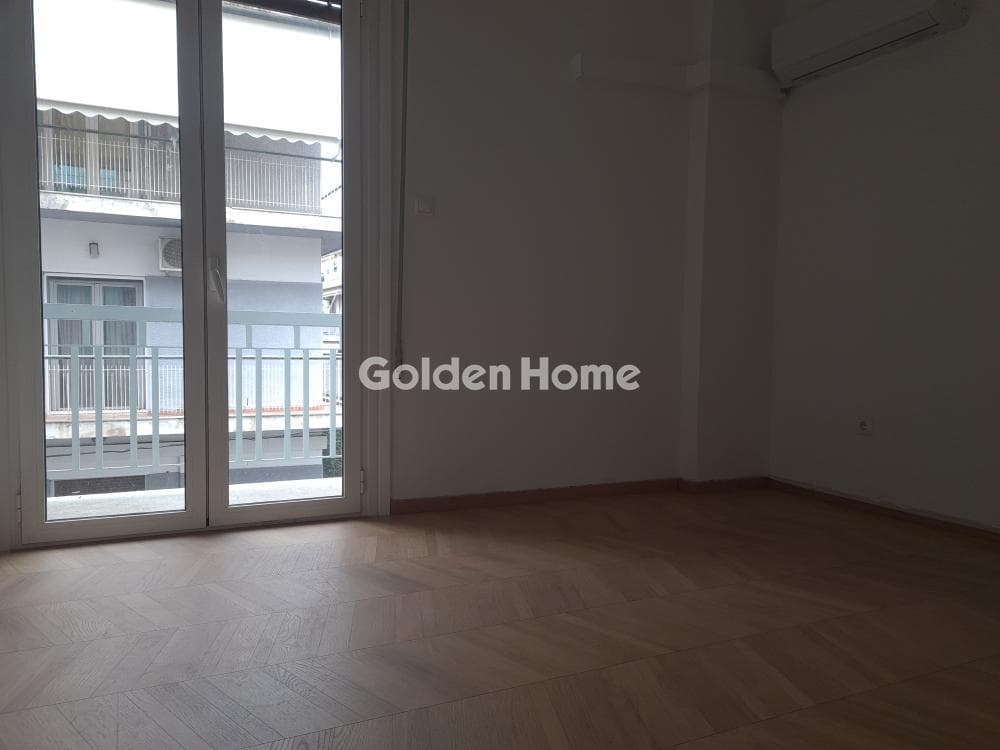Apartment in Fokionos Negri, Kipseli — Photo 13 of 15