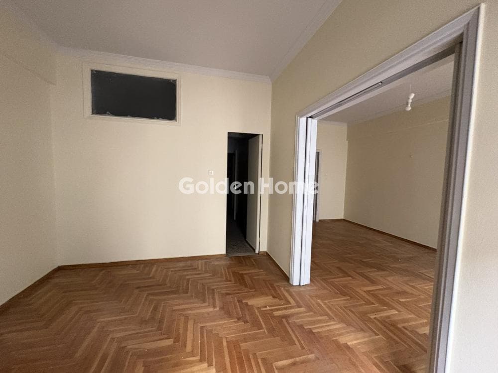 Apartment in Semeli, Attiki — Photo 1 of 23