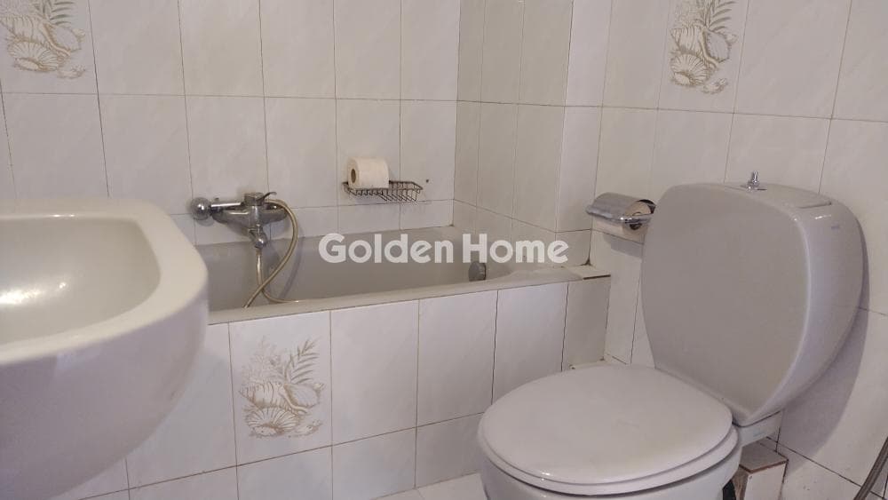 Apartment in Piraiki, Piraeus — Photo 15 of 27