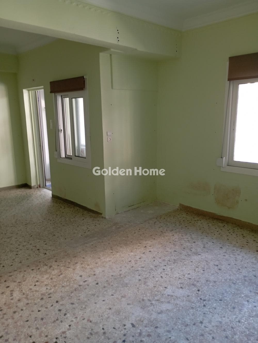 Apartment in Lofos Axiomatikon, Peristeri — Photo 1 of 7