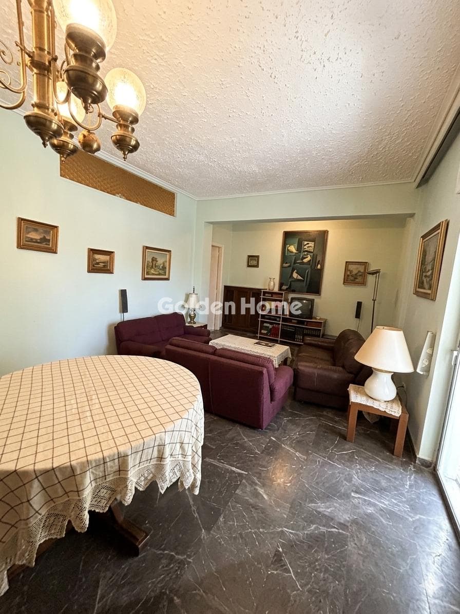 Apartment in Alsos, Nea Smyrni — Photo 3 of 11