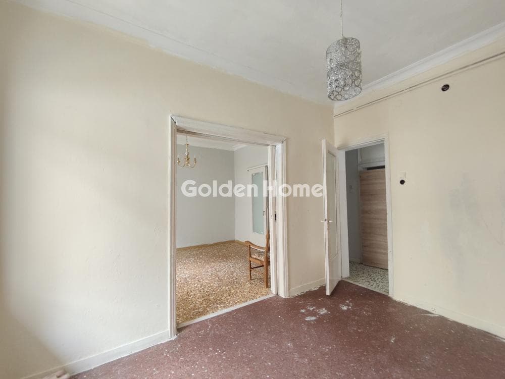 Apartment in Palaia Kokkinia, Piraeus — Photo 10 of 19