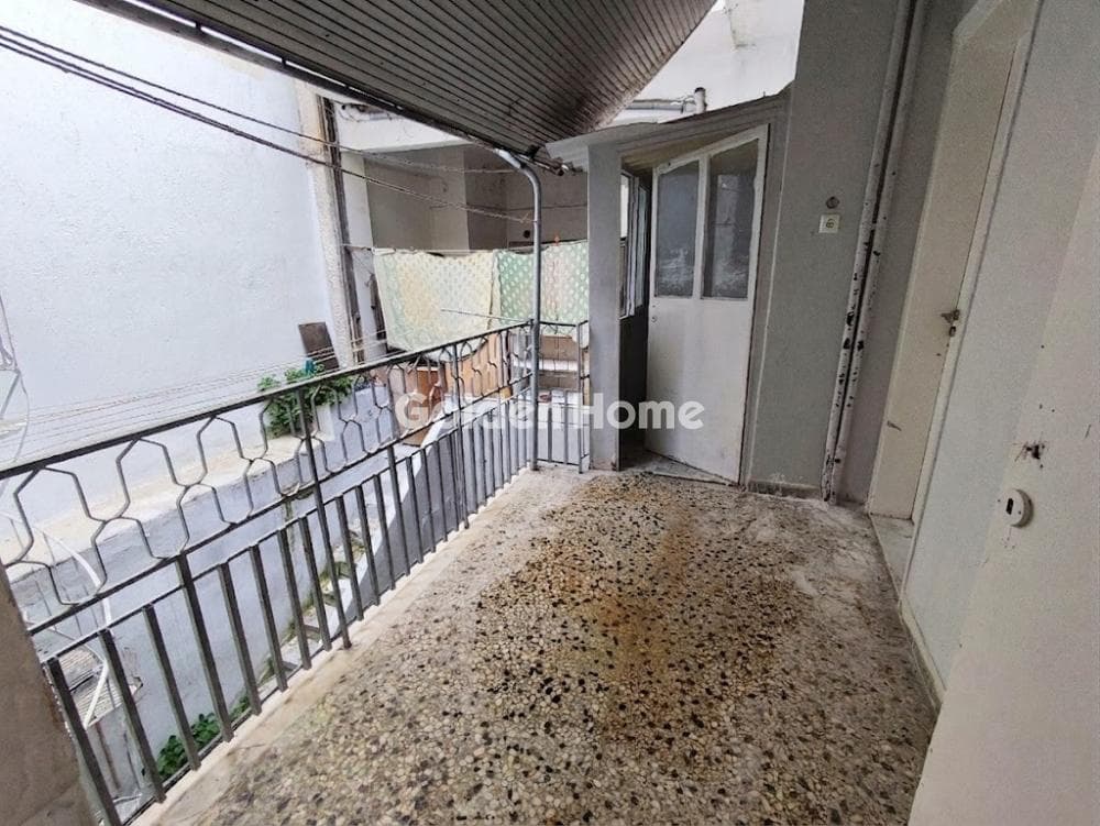 Apartment in Palaia Kokkinia, Piraeus — Photo 18 of 19