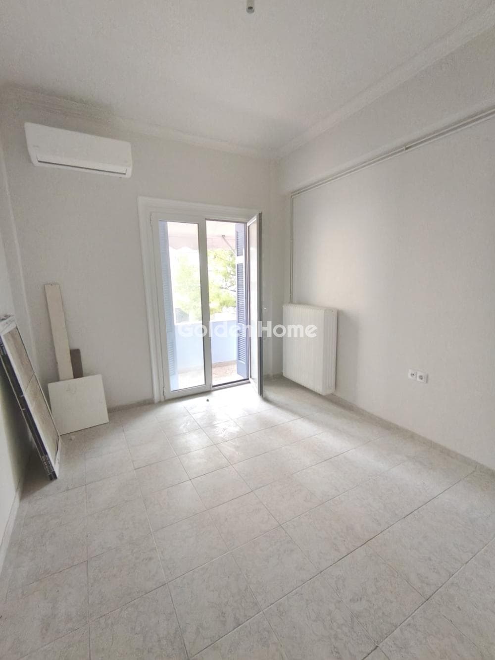 Apartment in Eleftherias square, Koridallos — Photo 4 of 13
