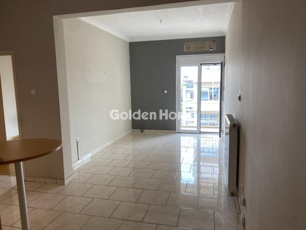 Apartment in Kipriadou - Ano Patisia, Agios Eleftherios - Probona - Rizoupoli — Photo 1 of 15