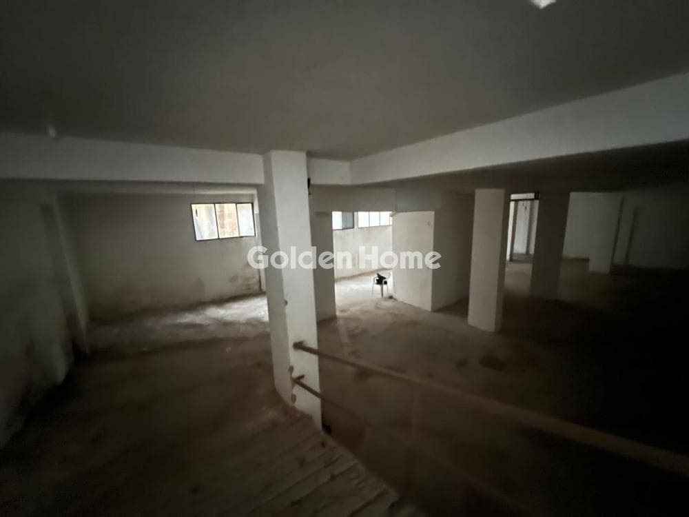Warehouse in Moni Agion Anargiron, Agioi Anargiroi — Photo 1 of 8