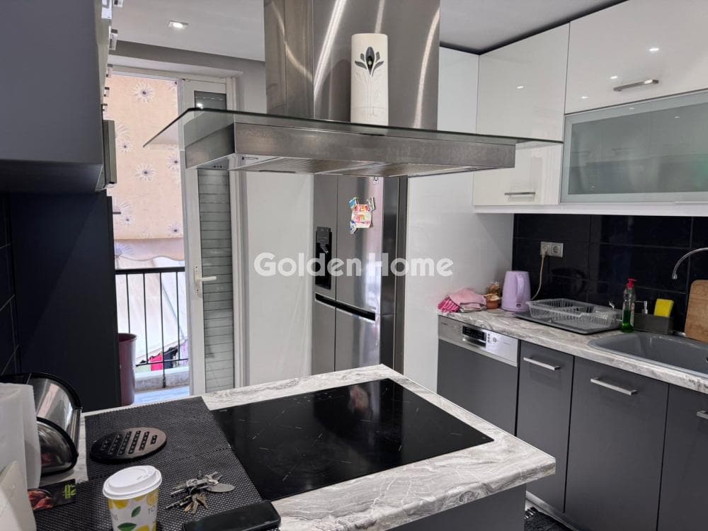 Apartment in Tourkovounia, Keratsini — Photo 4 of 12