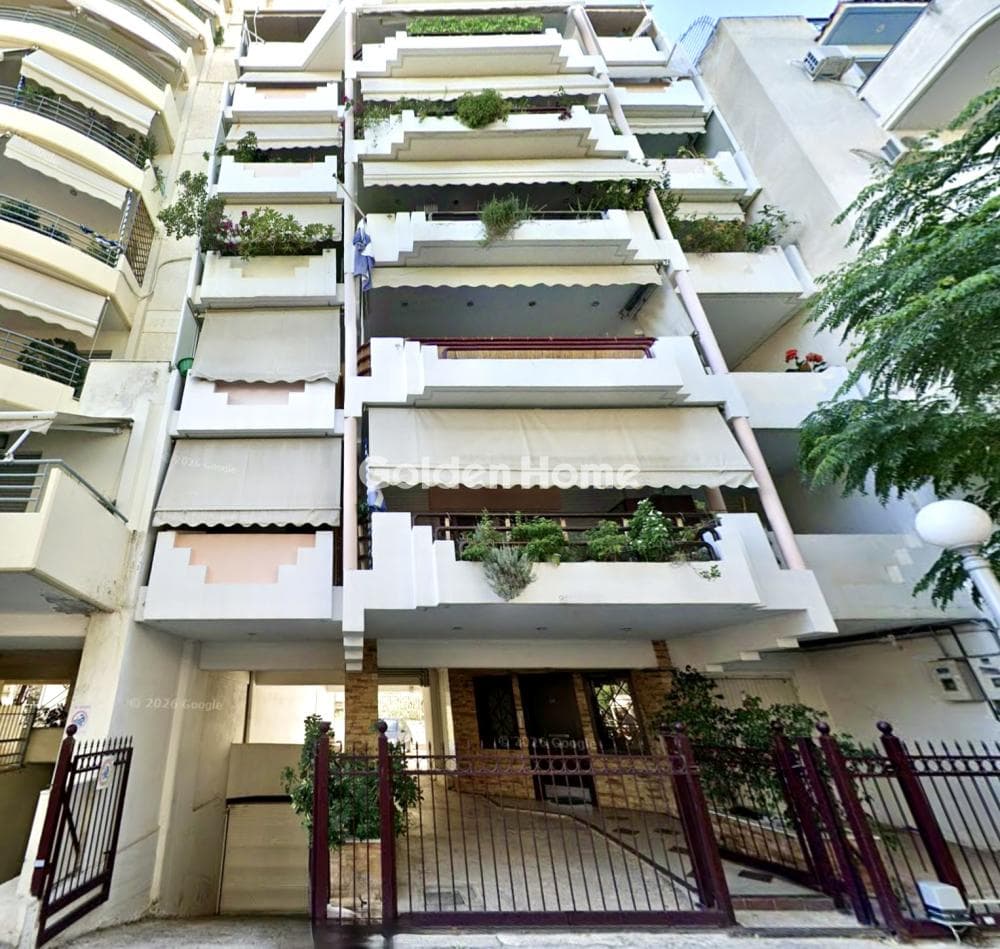 Apartment in Dafni, Dafni — Photo 1 of 3
