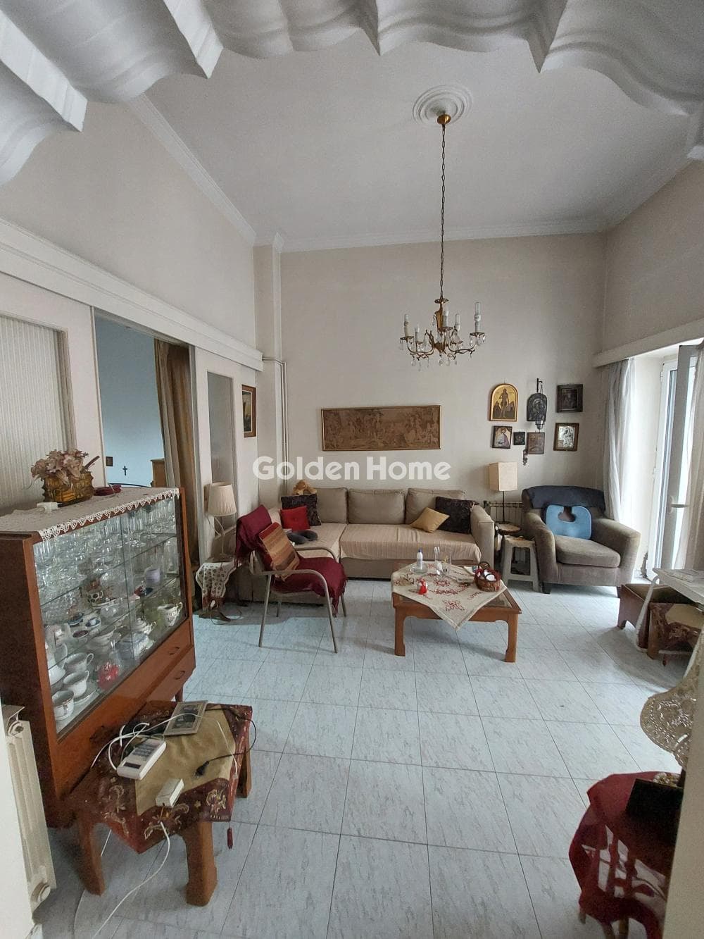 Apartment in Chatzikiriakeio, Piraeus — Photo 3 of 12