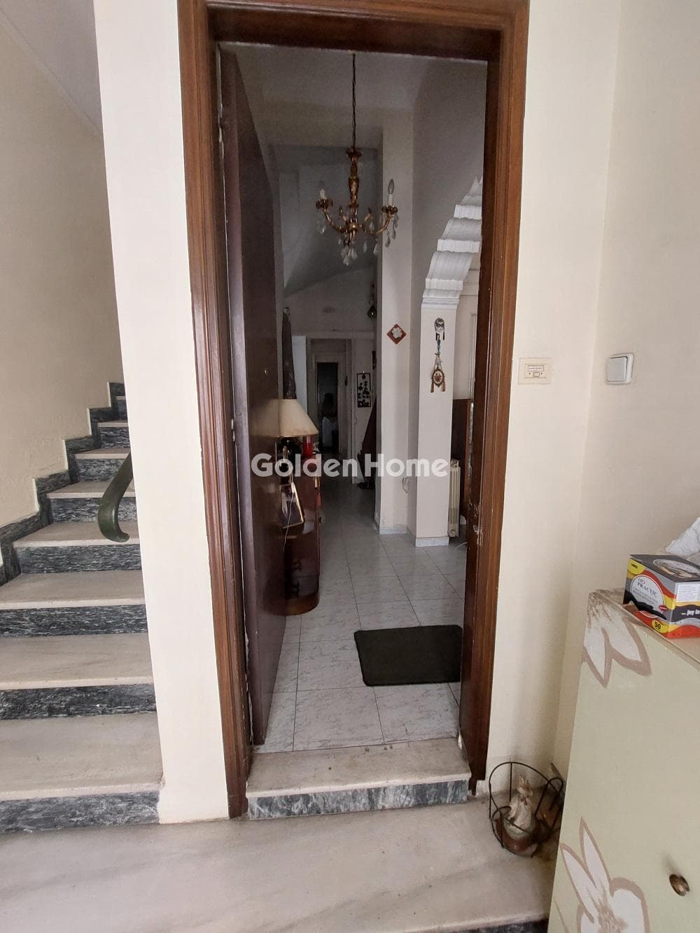 Apartment in Chatzikiriakeio, Piraeus — Photo 1 of 12