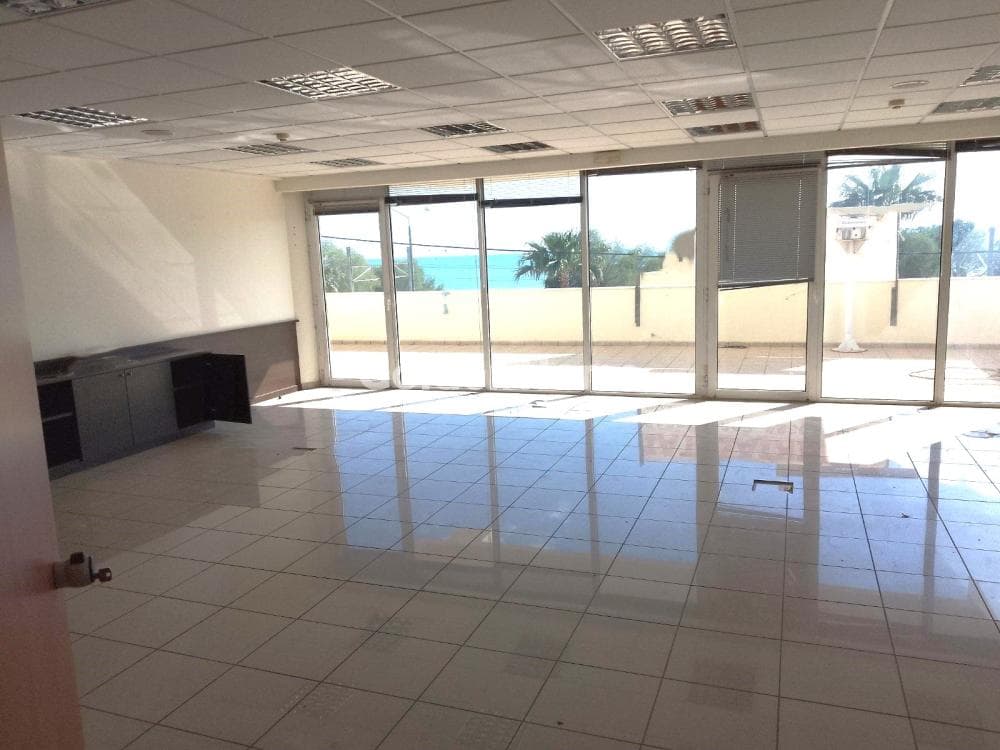 Office in Kithiron - Pani, Alimos — Photo 3 of 15