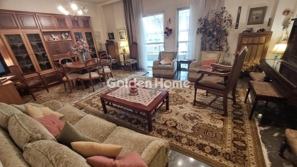 Apartment in Ag. Meletiou - Viktorias Sq. - Marni, Patision - Acharnon — Photo 1 of 40