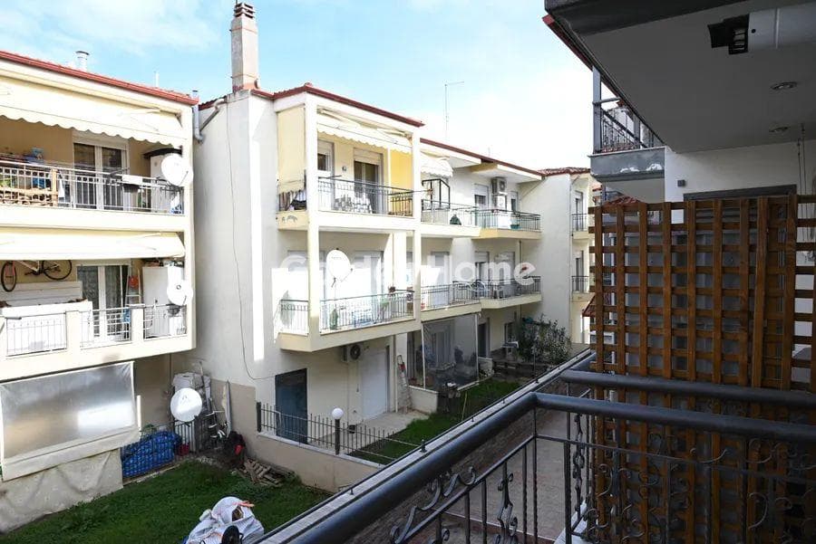 Μονοκατοικία στην Φίλυρο, Πεύκα — Φωτογραφία 16 από 20
