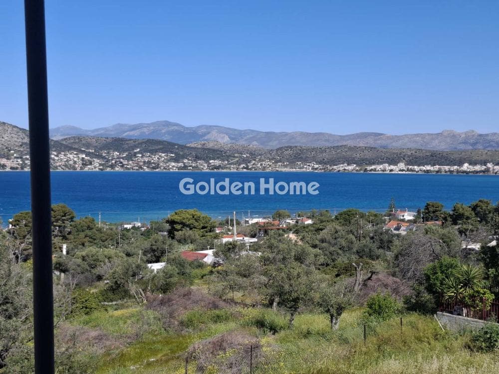 House in Agios Athanasios, Salamina — Photo 1 of 16