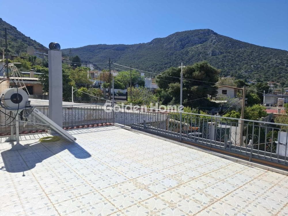 House in Agios Athanasios, Salamina — Photo 14 of 16