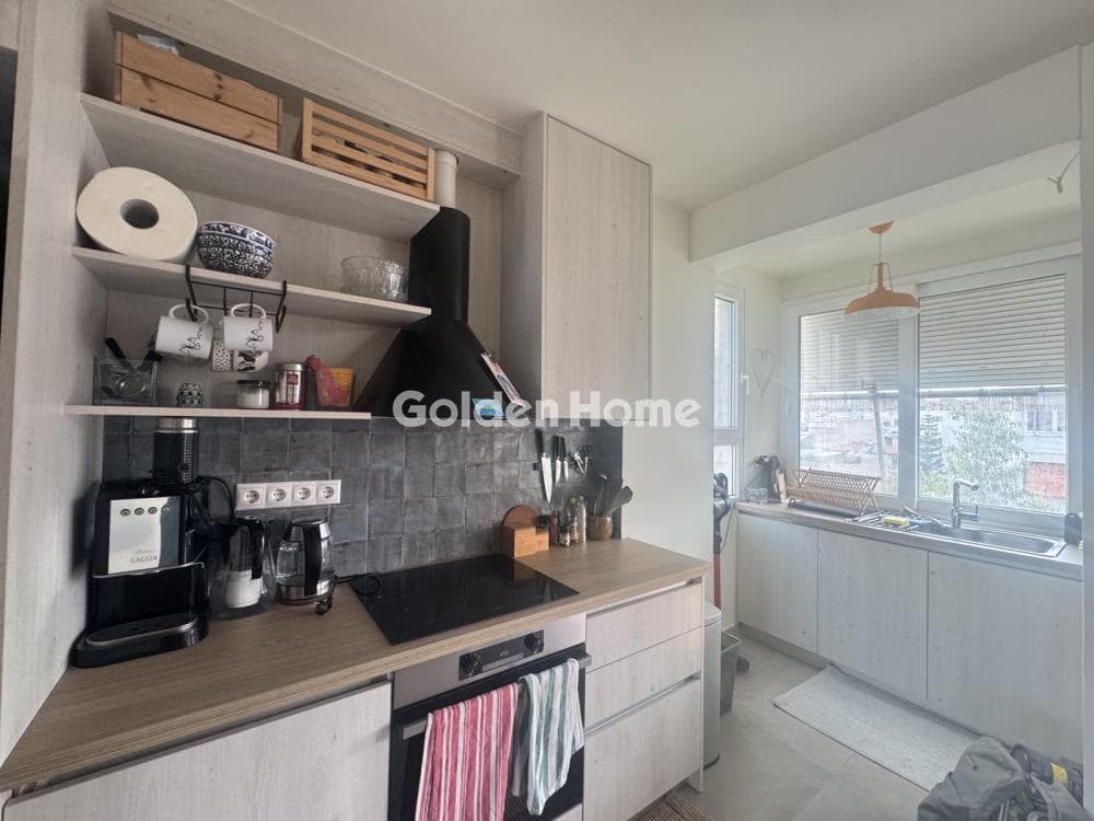 Apartment in Agios Fanourios, Drapetsona — Photo 5 of 17