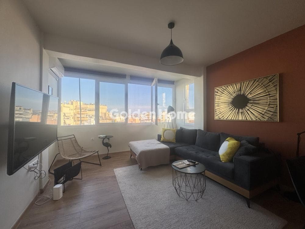 Apartment in Agios Fanourios, Drapetsona — Photo 1 of 17
