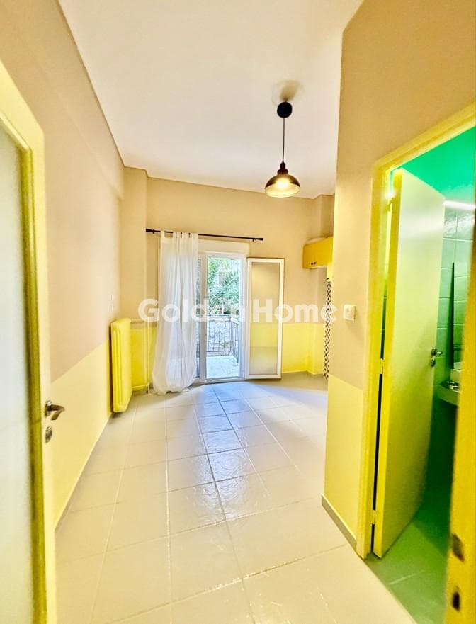 Apartment in Lofos Filaretou, Kalithea — Photo 2 of 11