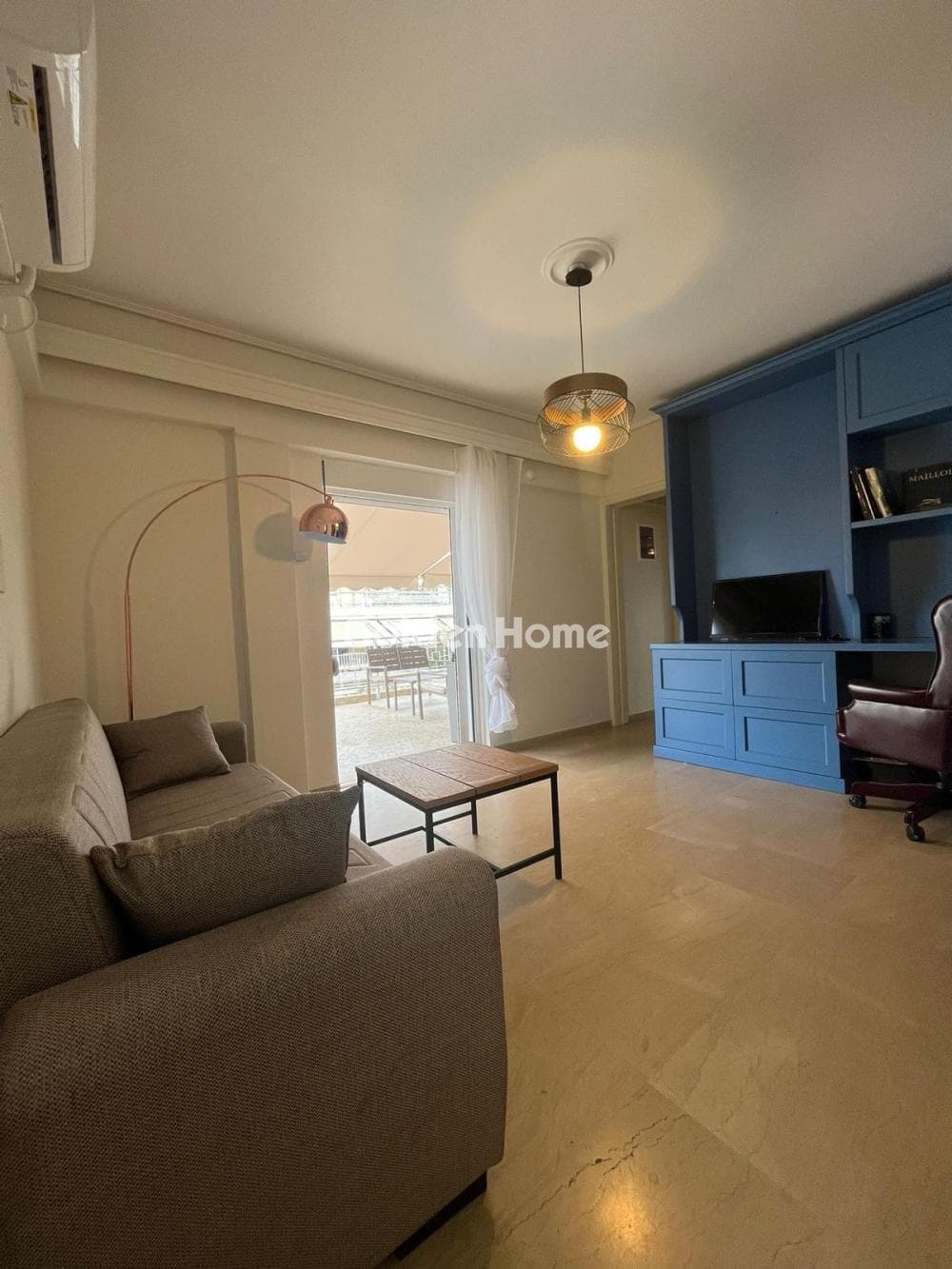 Apartment in Ravenia, Attiki — Photo 1 of 10