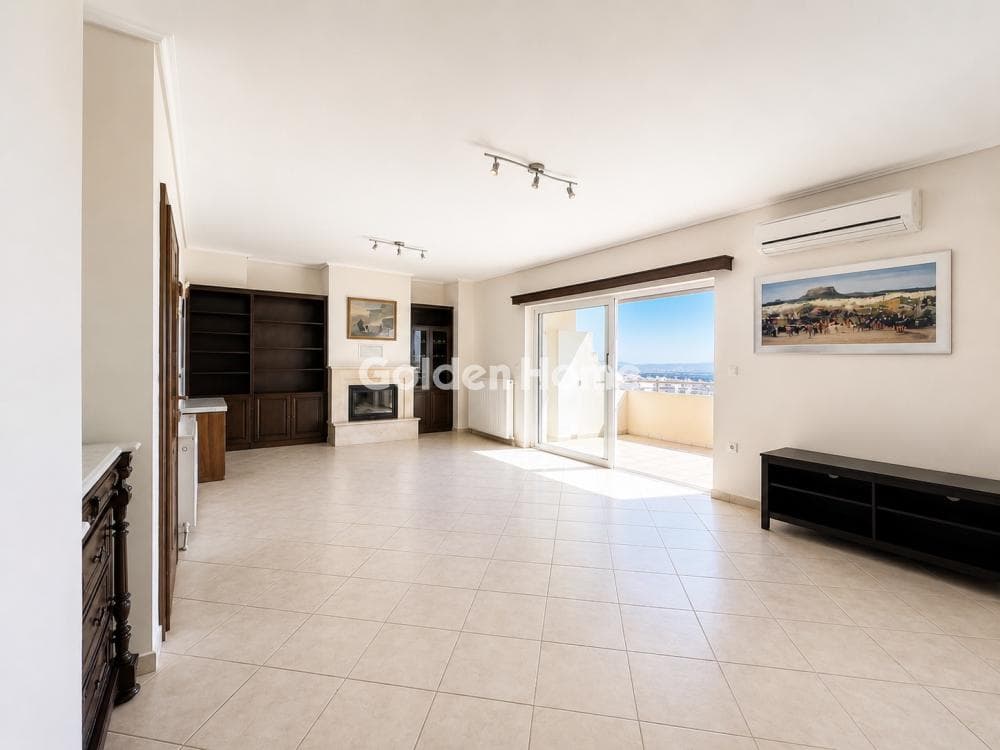 Apartment in Memou square, Koridallos — Photo 1 of 18