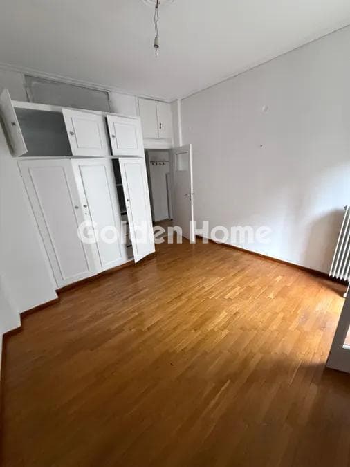 Apartment in Platia Attikis, Attiki — Photo 6 of 13