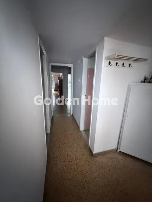 Apartment in Platia Attikis, Attiki — Photo 9 of 13