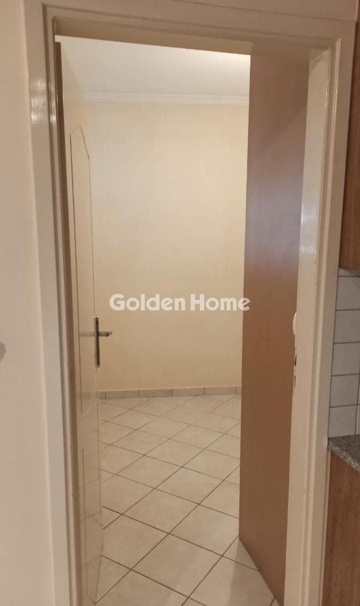 Apartment in Megala Sxoinia A, Acharnes — Photo 5 of 19