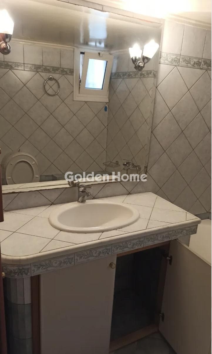 Apartment in Megala Sxoinia A, Acharnes — Photo 17 of 19