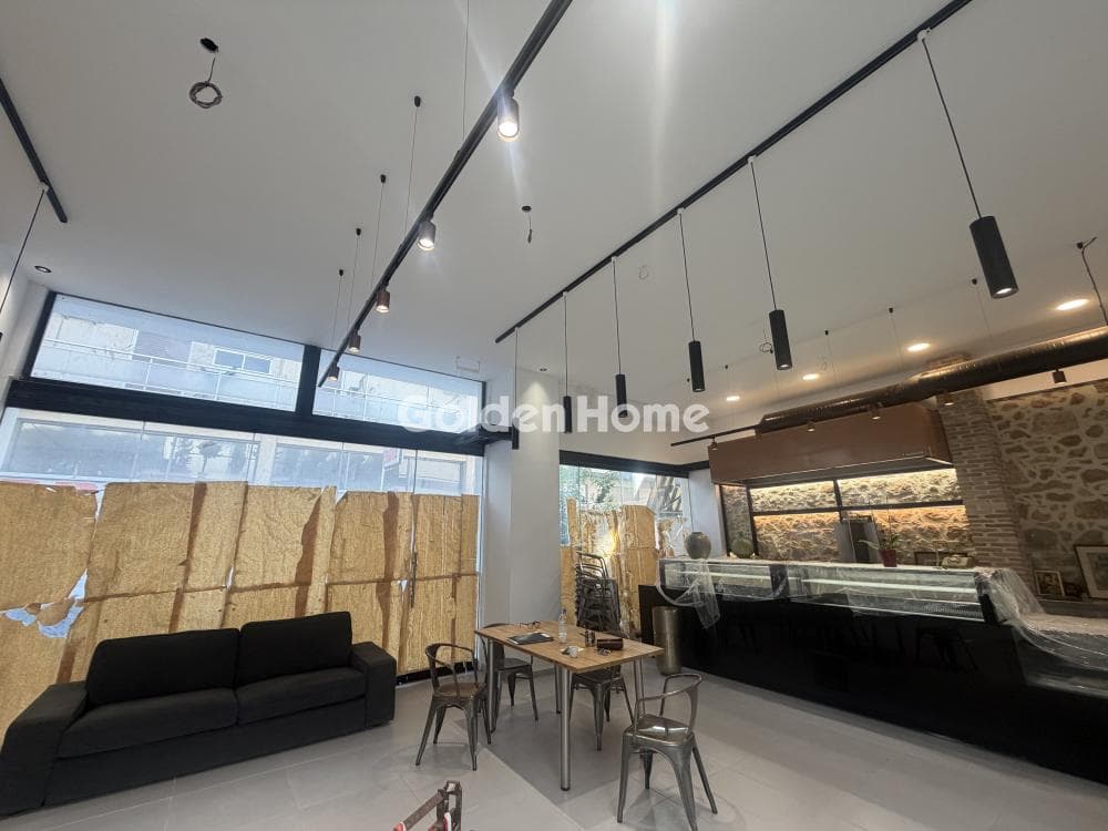 Retail Store in Center, Chalandri — Photo 4 of 19