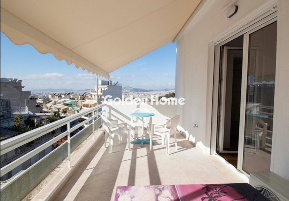 Apartment in Strefi, Exarchia - Neapoli — Photo 1 of 18